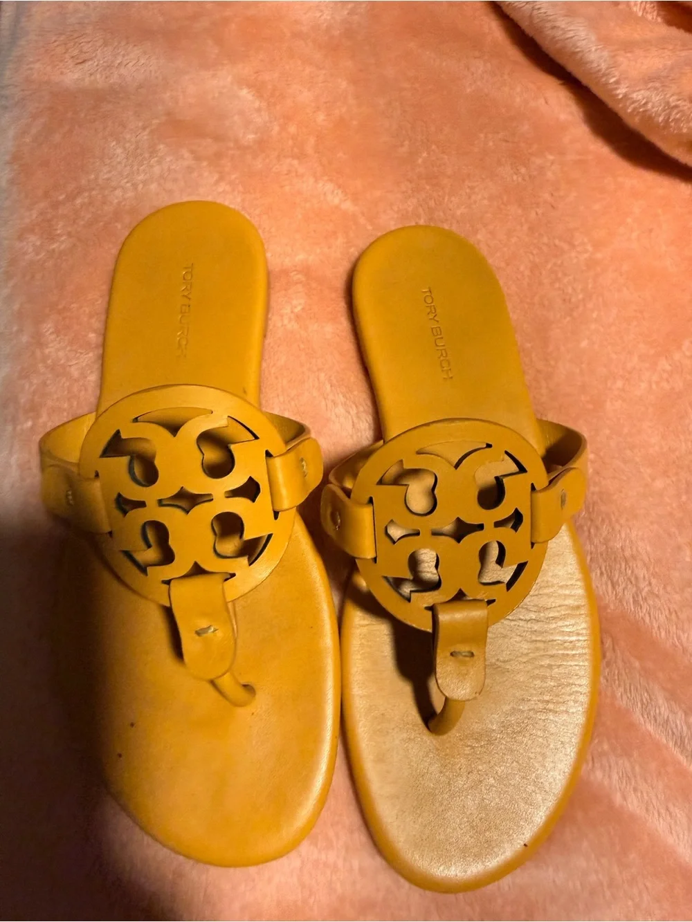 Tory Burch Yellow Leather Shoulder Bag